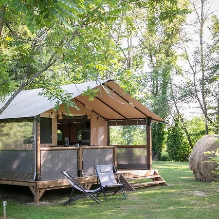 캠프장 La Ferme De Perdigat