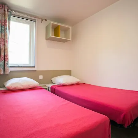 La Ferme De Perdigat אתר קמפינג 4*