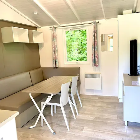 אתר קמפינג La Ferme De Perdigat