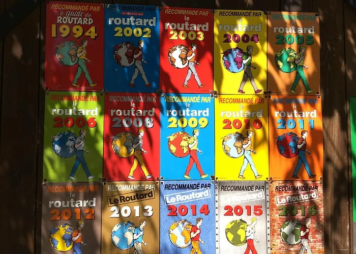 La Ferme De Perdigat مكان تخييم 4*