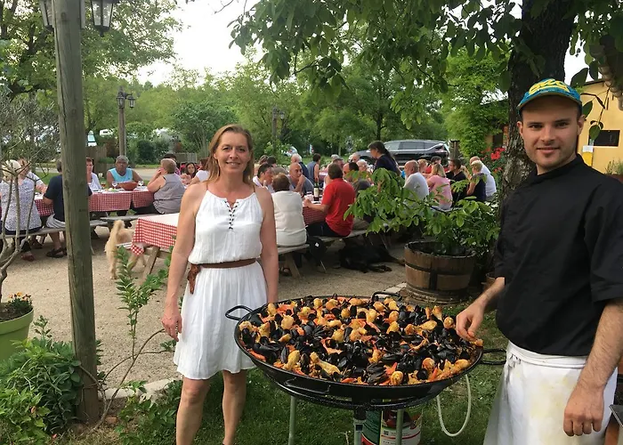 مكان تخييم La Ferme De Perdigat Limeuil
